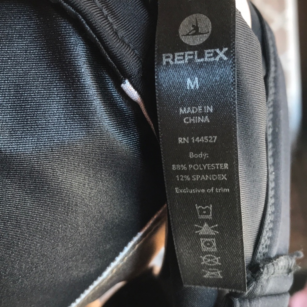 Reflex exercise top - Picture 4 of 4